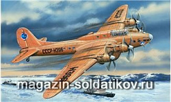Сборная модель из пластика Пе-8 Polar Советский полярный самолет Amodel (1/72)