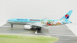 Масштабная модель в сборе и окраске Д Самолет в сборе «Корейские авиалинии 777-200» (1:400), Dragon