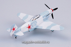 Масштабная модель в сборе и окраске Самолёт Як-3 1-й Восточная Россия 1944 г. 1:72 Easy Model