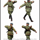 Сборная миниатюра из смолы ЕМ 35133 Советский солдат на отдыхе (1943-1945гг), 1/35 Evolution