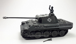 Солдатики из пластика German Panther tank (gray w/insignia), 1:32 ClassicToySoldiers