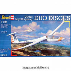 Сборная модель из пластика Спортивный планер Glider Duo Discus (1:32), Revell