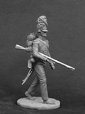 Сборная миниатюра из металла Гренадер лин. пехотных полков, Герцогство Варшавское 1810-14, 54 мм, Chronos miniatures - фото