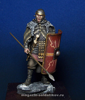 Сборная фигура из смолы Roman legionery northern provinces, 54 mm. Mercury Models - фото