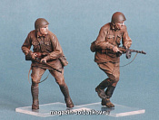 Сборная миниатюра из смолы Советская пехота 1942 №2. Две фигуры. 1/35 Tank - фото