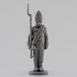 Сборная миниатюра из смолы Унтер-офицер фузилёр Павловского полка, стоящий 28 мм, Аванпост