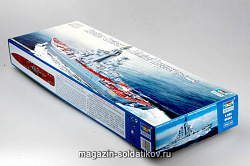 Сборная модель из пластика Ракетный крейсер «Адмирал Лазарев" (б. "Фрунзе») 1:350 Трумпетер