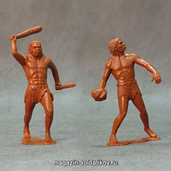 Сборные фигуры из пластика Пещерные люди, набор из 2-х фигур №2 (150 мм) АРК моделс