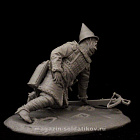 Сборная миниатюра из смолы Wounded Crossbowman,13th c. 54 mm Medieval Forge Miniatures