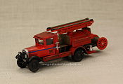 Масштабная модель в сборе и окраске Пожарная цистерна ПМЗ-2 на базе ЗИС-5, 1:72, Магазин Солдатики - фото