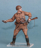 Сборная миниатюра из смолы Советский пехотинец. 1942. Одна фигура. 1/35 Tank - фото