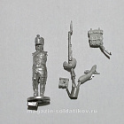 Сборная миниатюра из металла Фузилёр идущий, в кивере, под курок. Франция, 1807-1812 гг, 28 мм, Аванпост