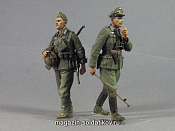 Сборная миниатюра из смолы Т 35076 «Барбаросса» Немецкий офицер и пехотинец. Две фигуры. 1/35 Tank - фото