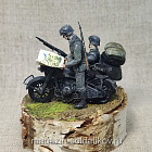 Немецкий мотоцикл с коляской, 1/35, в росписи (430-050) (430-050)