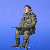 Сборная фигура из смолы Современный российский солдат 1/35 MasterClub - фото