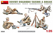 Сборная модель из пластика Советские солдаты на отдыхе MiniArt (1/35) - фото