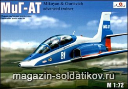 Сборная модель из пластика Микоян MиГ-AT Российский тренировочный самолет Amodel (1/72)