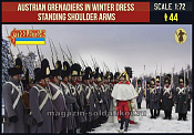 Солдатики из пластика Austrian Grenadiers in Winter Dress Standing Shoulder Arms, (1/72) Strelets - фото
