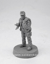Сборная фигура из смолы Ветеран, серия «Наемники» 28 мм, ArmyZone Miniatures - фото