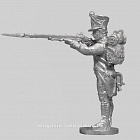 Сборная миниатюра из металла Фузилёр, стрелок 2-й линии, в кивере. Франция, 1807-1812 гг, 28 мм, Аванпост
