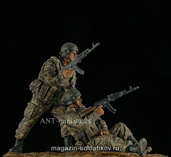 Сборная миниатюра из смолы The officers of group «A» of Spetsnaz of FSB. Russia .1995 (1/35), Ant-miniatures