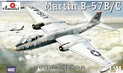 Сборная модель из пластика Martin B-57B/C бомбардировщик Amodel (1/144) - фото