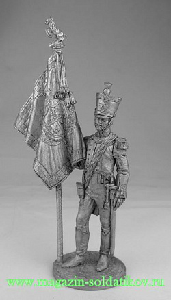Миниатюра из металла Офицер-знаменосец 5-го линейного полка «Реал Калабрия». Неаполь, 1811-1812 гг. EK Castings