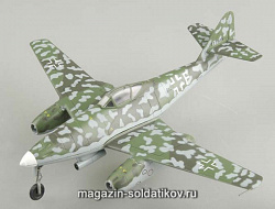 Масштабная модель в сборе и окраске Cамолёт Me-262A-2a, KG51, 1:72 Easy Model