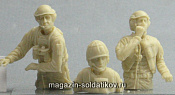 Сборная миниатюра из смолы Современный Английский танковый экипаж (1/35) 5.45 - фото