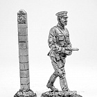 Миниатюра из олова 245 РТ Пограничник со столбом, 54 мм, Ратник