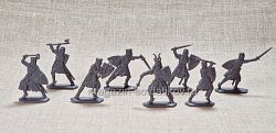 Солдатики из пластика Тевтонский орден. Пешие рыцари, 54 мм (8 шт, пластик, серый) Воины и битвы