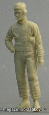 Сборная миниатюра из смолы Ф 083 Современный французский танковый офицер (1/35) 5.45 - фото