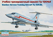 Сборная модель из пластика Пассажирский авиалайнер Ту-134УБЛ (1/144) Восточный экспресс - фото