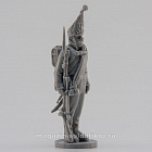 Сборная миниатюра из смолы Гренадёр Павловского полка «к ноге» 28 мм, Аванпост
