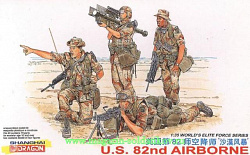 Сборные фигуры из пластика Д Солдаты U.S.82nd Airborne (1/35) Dragon