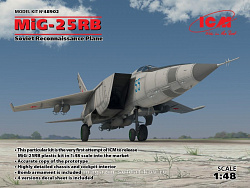 Сборная модель из пластика МиГ-25 РБ Советский самолет-разведчик (1/48) ICM