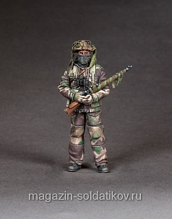 Сборная фигура из смолы SM 35140 Британский снайпер,1:35, SOGA miniatures
