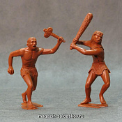 Сборные фигуры из пластика Пещерные люди, набор из 2-х фигур №1 (150 мм) АРК моделс - фото