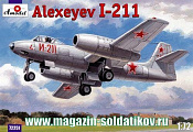 Сборная модель из пластика Алексеев И-211 Советский истребитель-бомбардировщик Amodel (1/72) - фото