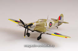 Масштабная модель в сборе и окраске Самолёт «Харрикейн» MkII 87 эскадра 1942 г. 1:72 Easy Model