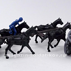 Солдатики из пластика Limber & caisson with 4 horses and 2 Union figures in blue, 1:32 ClassicToySoldiers