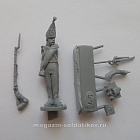 Сборная миниатюра из смолы Гренадер Павловского полка, стрелок 1-й линии 28 мм, Аванпост