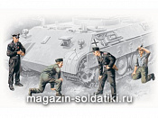 Сборные фигуры из пластика Немецкий танковый экипаж 1943-1945 (1/35) ICM - фото