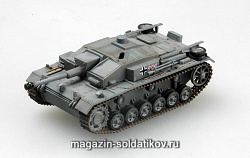 Масштабная модель в сборе и окраске САУ StuGIII Ausf.F, 201 бат. 1942г. (1:72) Easy Model