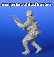 Сборная фигура из смолы Российский солдат 1/35 MasterClub - фото