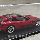 Масштабная модель в сборе и окраске 579-002 Ferrari GTC4Lusso T Look Smart 1/43 LOSLS466E