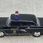 Масштабная модель в сборе и окраске Q540-0098 Модель автомобиля коллекционная Газ 13 Чайка (милиция) 1/43 Autotime