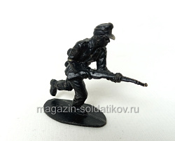 Солдатик черный, кооператив (704-1360) (704-1360)