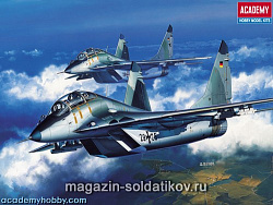 Сборная модель из пластика Самолет МиГ-29УБ 1:48 Академия