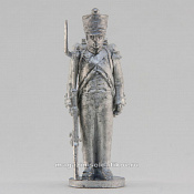Сборная миниатюра из металла Рядовой легкой пехоты, стоящий, Франция, 28 мм, Аванпост - фото
